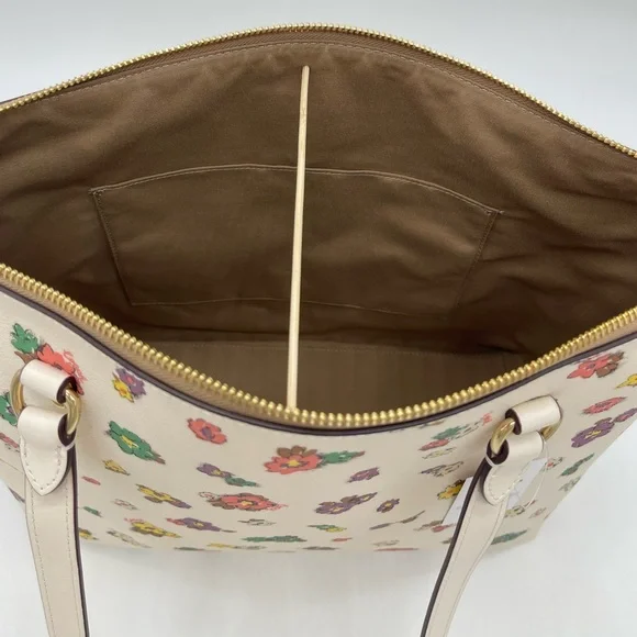 Coach Large Gallery Tote Bag - Picture 7 of 10